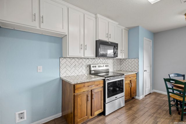 7323 Turnbow, San Antonio, TX 78252