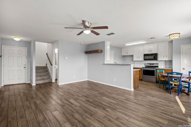 7323 Turnbow, San Antonio, TX 78252