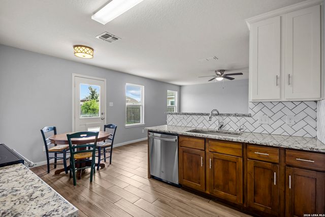 7323 Turnbow, San Antonio, TX 78252