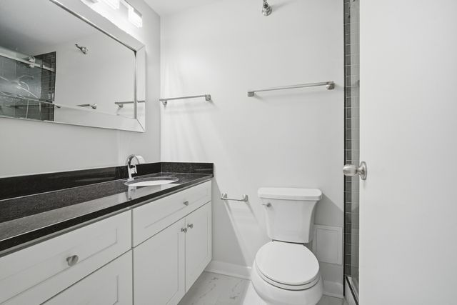 70 W Huron Street 607, Chicago, IL 60654