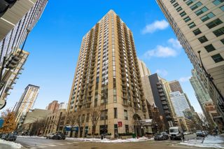 70 W Huron Street 607, Chicago, IL 60654