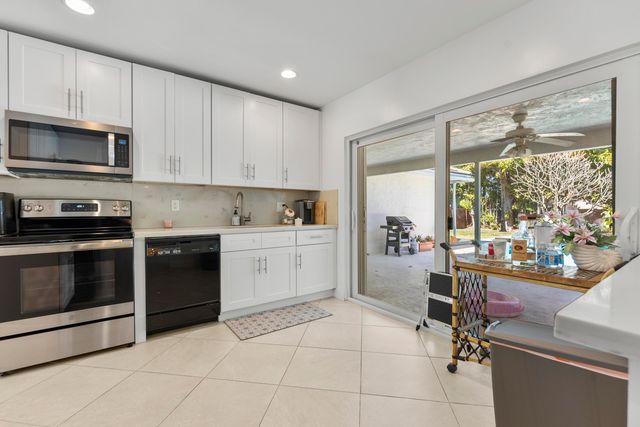 401 NE 10th Ter Terrace, Boca Raton, FL 33432