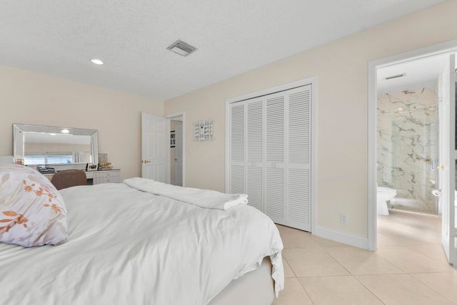 401 NE 10th Ter Terrace, Boca Raton, FL 33432