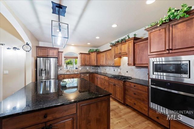 2151 W Teano, Meridian, ID 83646