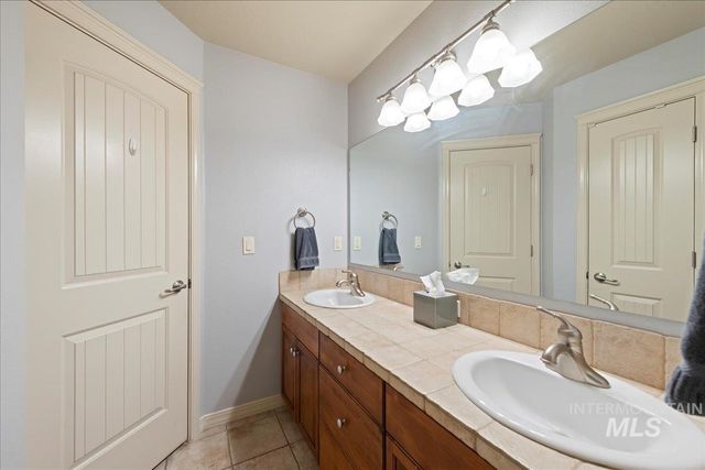 2151 W Teano, Meridian, ID 83646