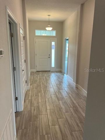 2194 NW 23RD LOOP, Ocala, FL 34475