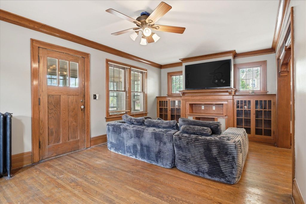 252 Stevens Street W, Saint Paul, MN 55107 — photo 2