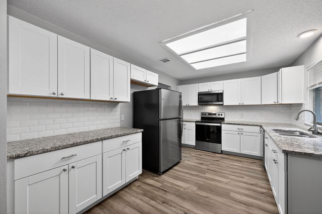 2401 Channing Drive, Grand Prairie, TX 75052