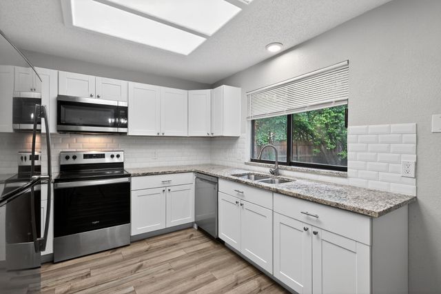 2401 Channing Drive, Grand Prairie, TX 75052