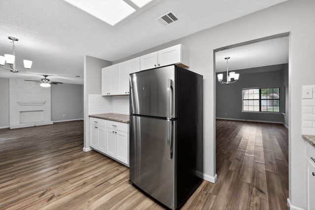 2401 Channing Drive, Grand Prairie, TX 75052