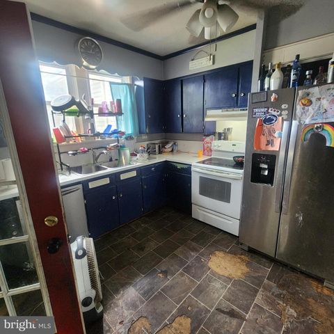 645 N HANOVER ST, Carlisle, PA 17013