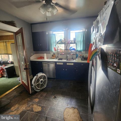 645 N HANOVER ST, Carlisle, PA 17013