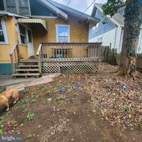 645 N HANOVER ST, Carlisle, PA 17013