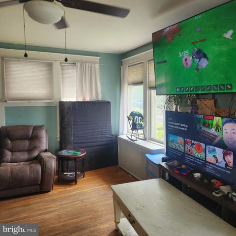 645 N HANOVER ST, Carlisle, PA 17013