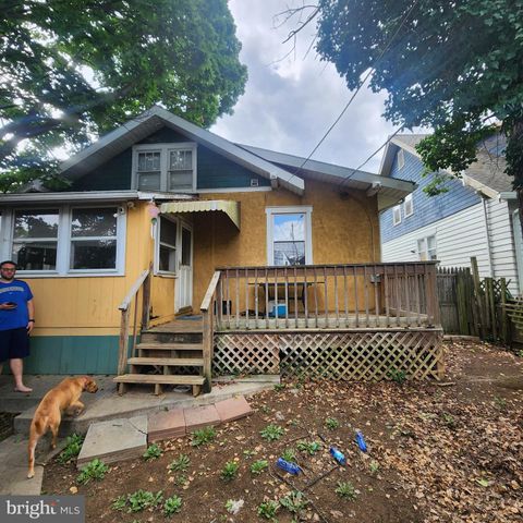 645 N HANOVER ST, Carlisle, PA 17013
