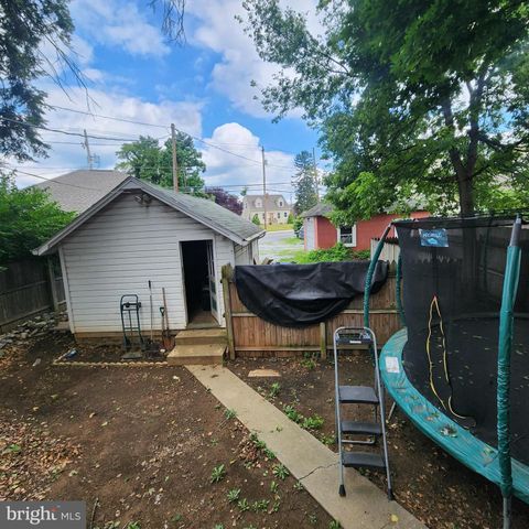645 N HANOVER ST, Carlisle, PA 17013