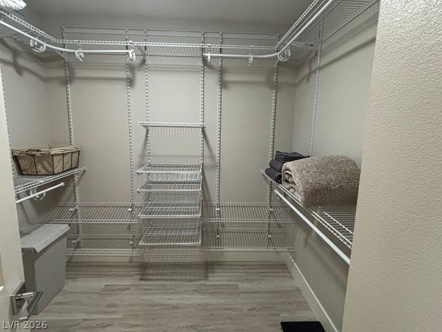 2784 Fountain Ridge Lane, Henderson, NV 89074