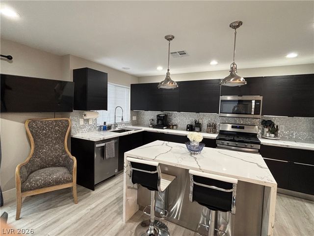 2784 Fountain Ridge Lane, Henderson, NV 89074