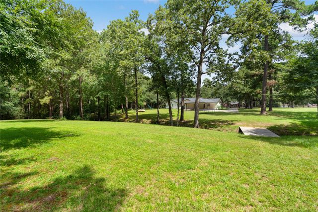 33933 Deer Creek Way, Stagecoach, TX 77355