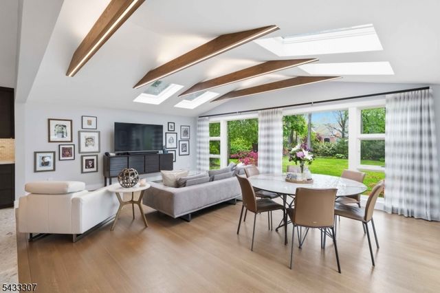 12 Normandy Pkwy, Morris Twp., NJ 07960