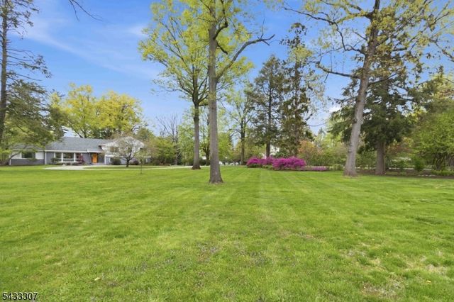 12 Normandy Pkwy, Morris Twp., NJ 07960