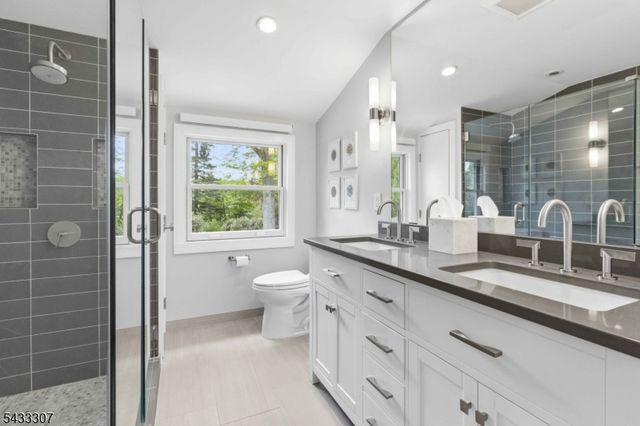 12 Normandy Pkwy, Morris Twp., NJ 07960