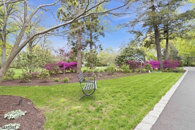12 Normandy Pkwy, Morris Twp., NJ 07960