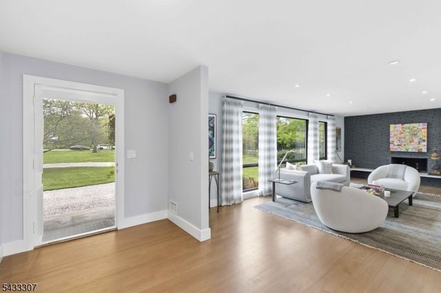 12 Normandy Pkwy, Morris Twp., NJ 07960