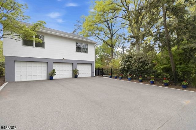 12 Normandy Pkwy, Morris Twp., NJ 07960
