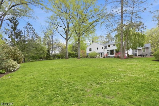 12 Normandy Pkwy, Morris Twp., NJ 07960