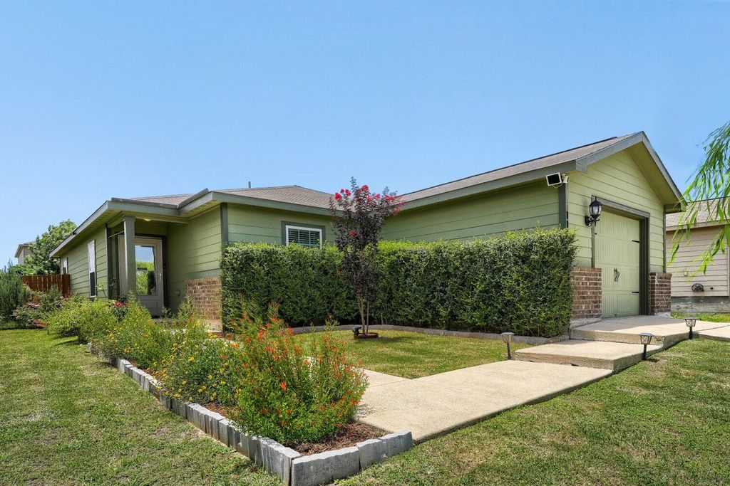 116 Millers LOOP, Jarrell, TX 76537