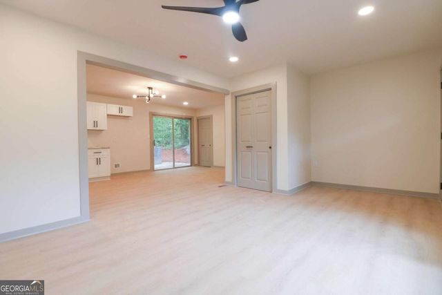 4396 Greenleaf Circle, Atlanta, GA 30331