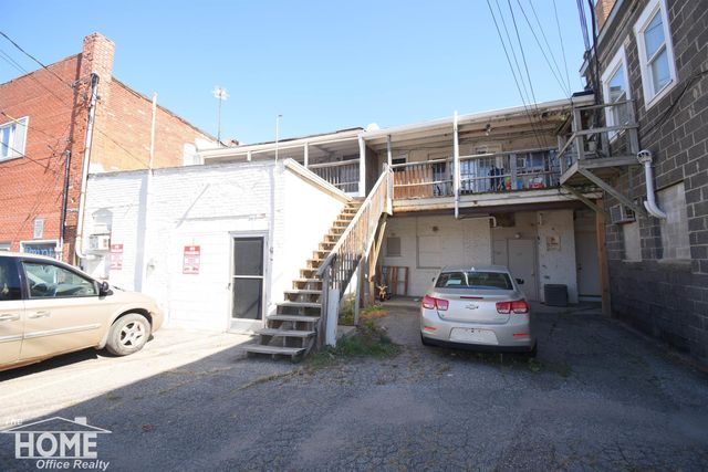 211-213 N Ball Street, Owosso, MI 48867