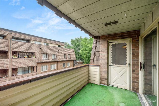 1730 W GALENA Boulevard 305W, Aurora, IL 60506
