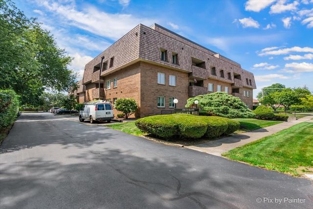 1730 W GALENA Boulevard 305W, Aurora, IL 60506