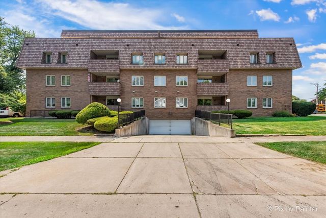 1730 W GALENA Boulevard 305W, Aurora, IL 60506
