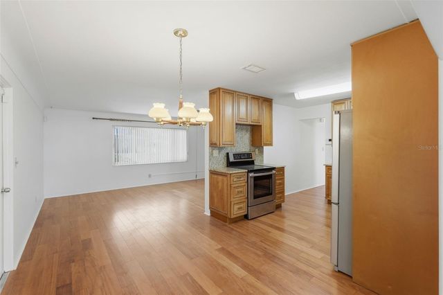 2800 54TH STREET N, St Petersburg, FL 33710