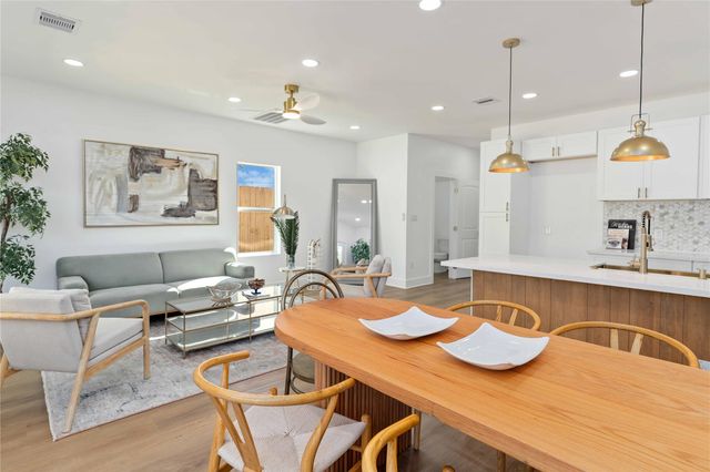 7129 Springdale Street B, Houston, TX 77028