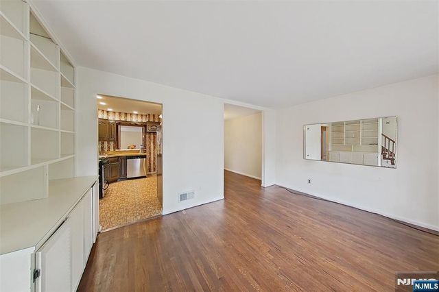 747 Brookside Road, Rahway, NJ 07065
