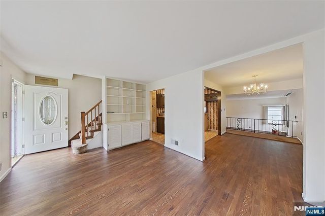 747 Brookside Road, Rahway, NJ 07065