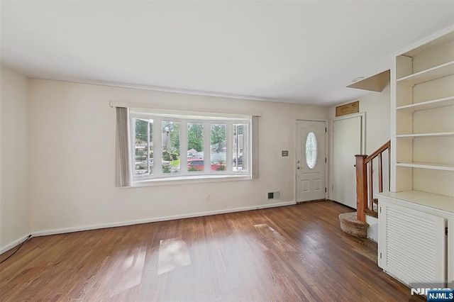 747 Brookside Road, Rahway, NJ 07065