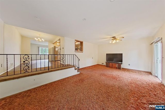 747 Brookside Road, Rahway, NJ 07065