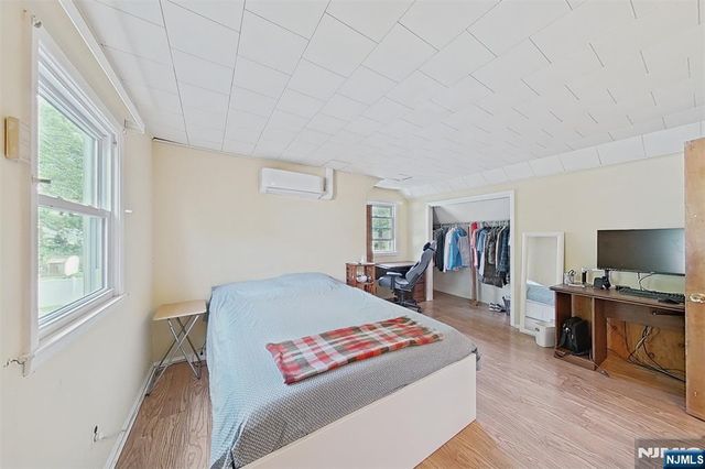 747 Brookside Road, Rahway, NJ 07065