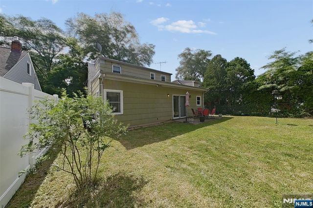 747 Brookside Road, Rahway, NJ 07065