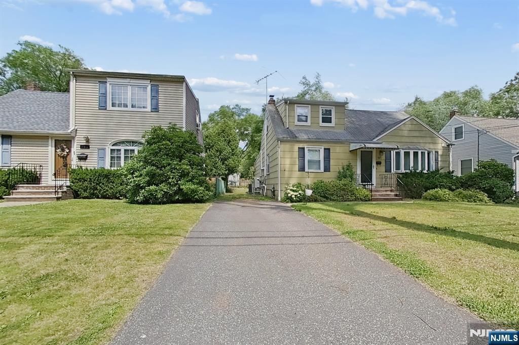 747 Brookside Road, Rahway, NJ 07065