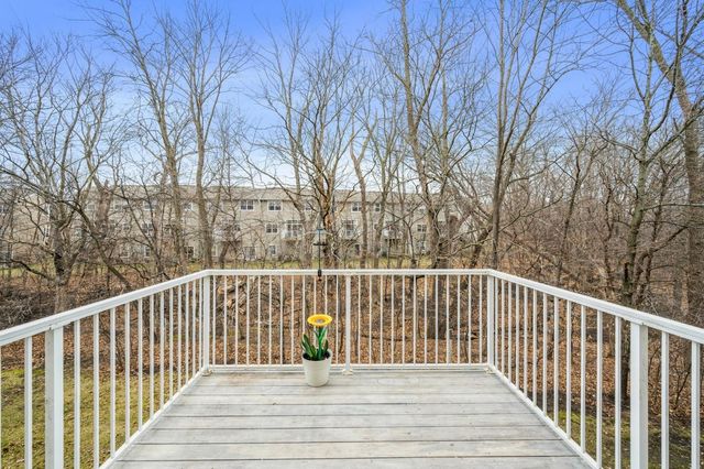 5038 Everest Lane N, Plymouth, MN 55446