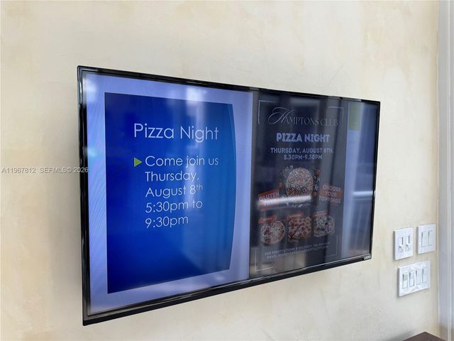 20281 E Country Club Dr 403, Aventura, FL 33180