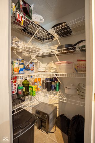 7083 N Abilene Way, Mccordsville, IN 46055