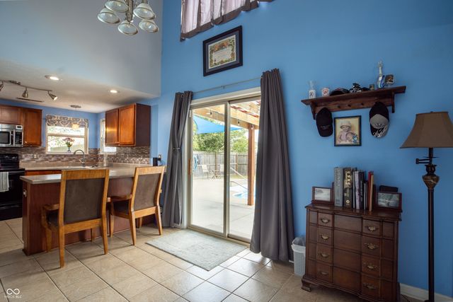 7083 N Abilene Way, Mccordsville, IN 46055