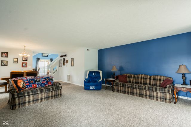 7083 N Abilene Way, Mccordsville, IN 46055